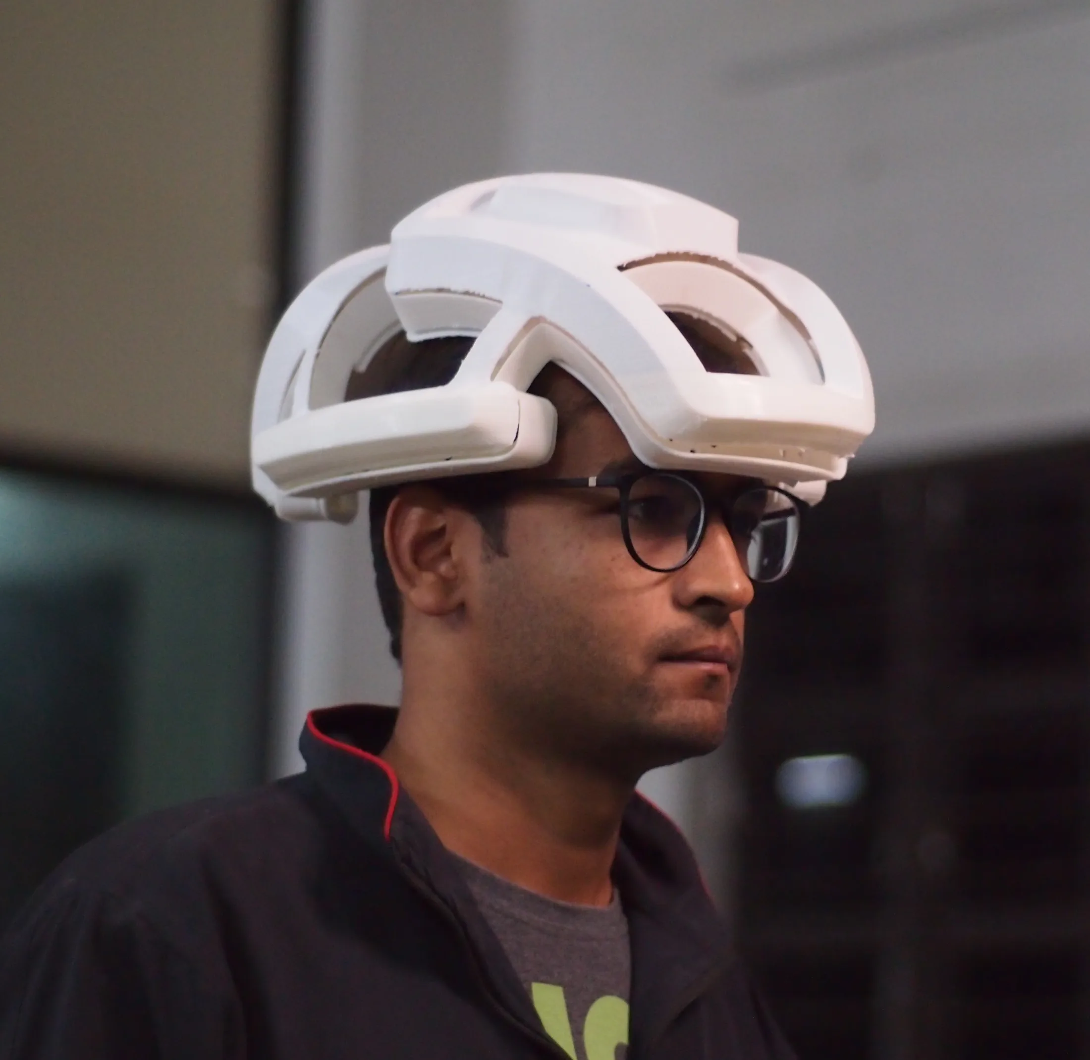 Person wearing the Anthriq wireless EEG headset